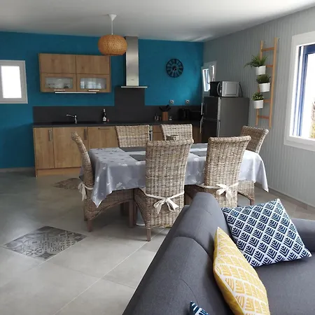Au Bord Du Avec Terrasse, Ideal Pour La Famille - Fr-1-611a-17 Semesterbostad *
